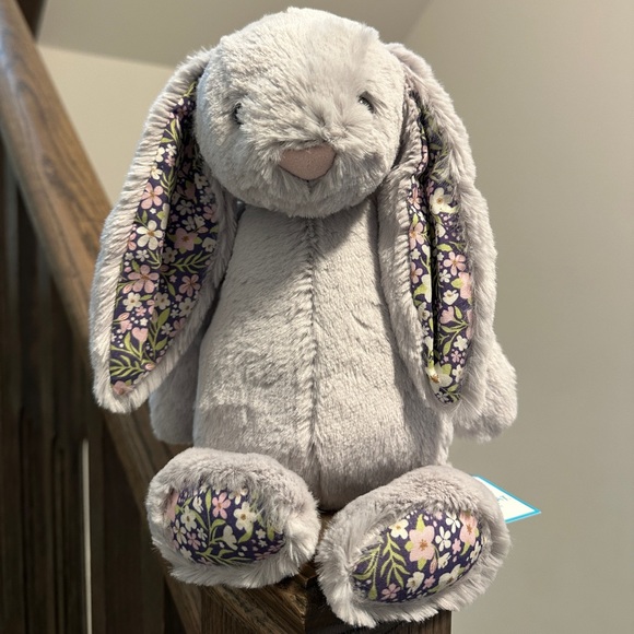 Rare Finds Jellycat BNWT 🧸 Valentine’s Gifts❤️ - Picture 4 of 16